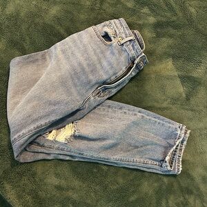 American Eagle mom jeans